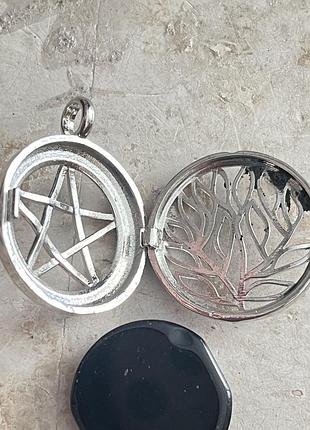 Черный натуральный камень агат в пентаграмме защитный амулет