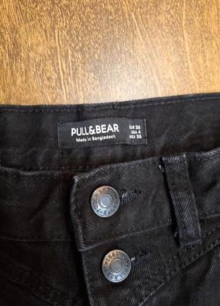 Классные черные джинсы с кокеткой mom pull&bear, размер 36.5 фото