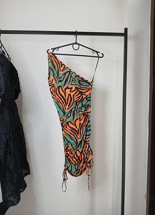 Сукня міні асиметрична з принтом