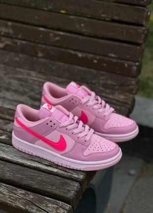 Nike dunk low gs triple pinkженские кроссовки nike/женские кроссовки3 фото