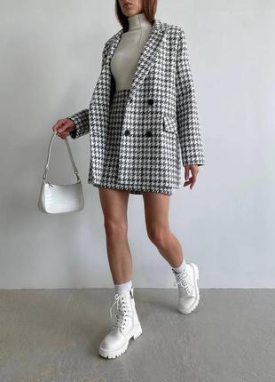 Твидовый костюм пиджак+юбка)