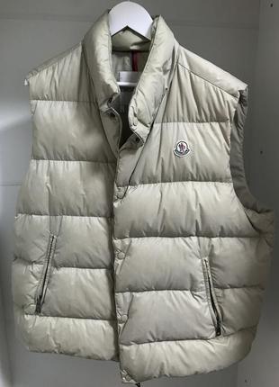 Оригинальная жилетка moncler размер l 100%