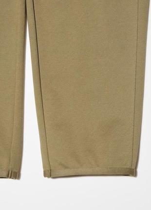 Бавовняні штани uniqlo 
колекція uniqlo u3 фото