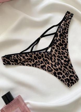 Трусики victoria’s secret very sexy strappy back high-leg thong panty оригинал лео стринги...