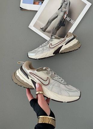 Кроссовки nike runtekk