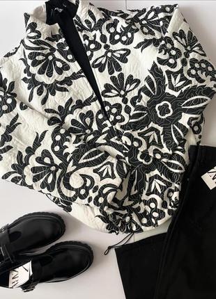 Стьобана куртка від zara