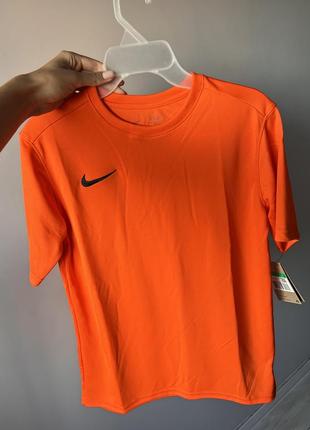 Футболка nike dri-fit, нова з біркою