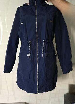 Tu парка з подовженою спинкою