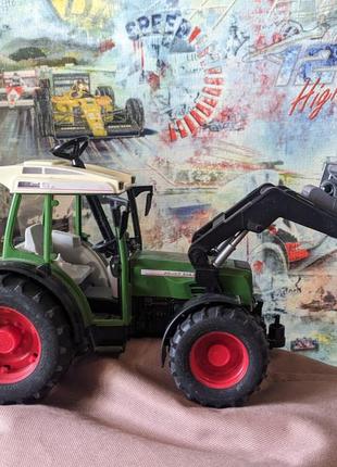 Трактор машинки техника
автомодель bruder трактор fendt