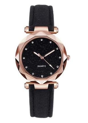 Женские наручные кварцевые часы