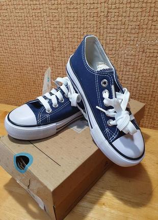 Текстильні кеди