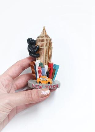 Оригінальна дуже крута статуетка з кінг-конгом