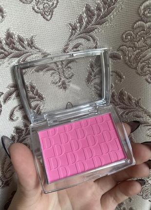 Румяна для лица в стиле dior