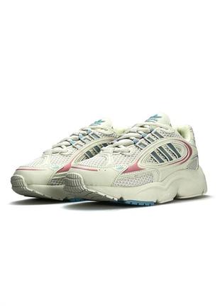 Кроссовки adidas