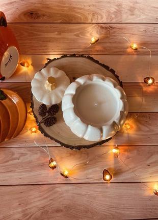 Свеча тыква