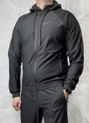 Спортивный костюм мужской