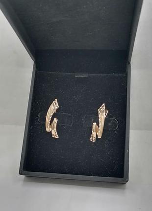 Золотые сережки