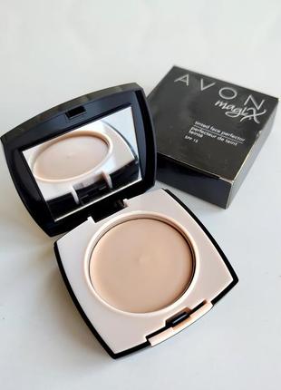 Крем пудра для лица  эйвон avon magix fair light medium deep spf 15