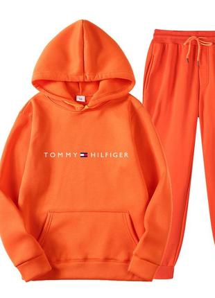 Спортивні костюми на байці