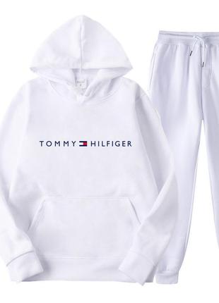 Спортивні костюми на байці