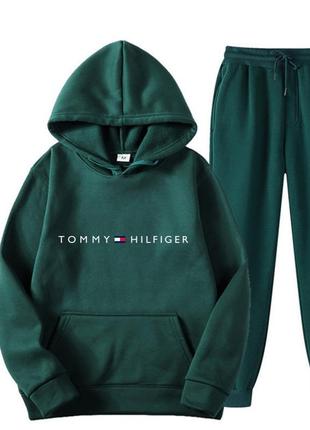 Спортивні костюми на байці