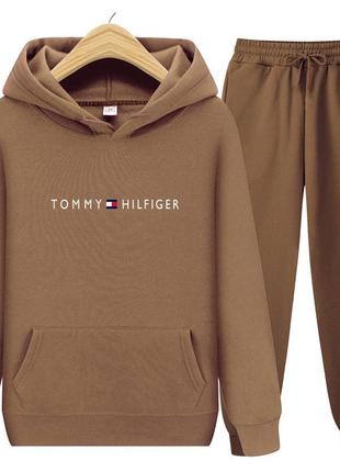 Спортивні костюми на байці