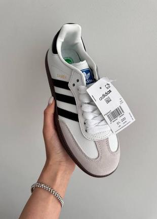 Кроссовки спортивные в стиле adidas samba white / black gum premium5 фото