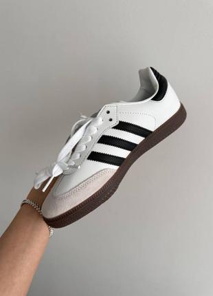 Кроссовки спортивные в стиле adidas samba white / black gum premium6 фото