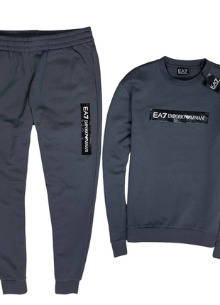 Чоловічий костюм emporio armani ea7 оригінал! розмір s,m,l,xl 
мужской спортивный костюм емпорио армани 
спортивный костюм ea7
