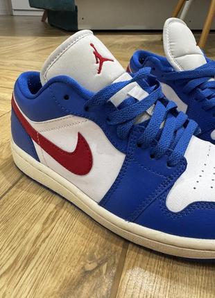 Кроссовки nike jordan