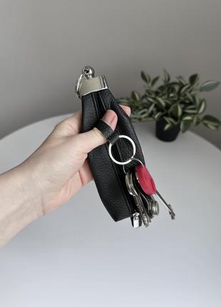 Ключниця шкіряна для звичайних ключів на блискавці з кільцем5 фото