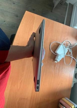 Macbook air 2011 8