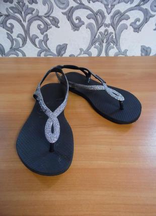 Босоножки havaianas