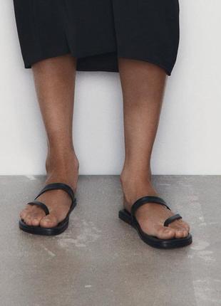 Шкіряні тапочки шльопанці босоніжки zara 2653/210