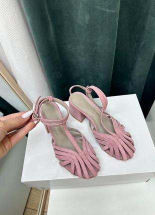 Жіночі босоніжки із натуральної замші діора