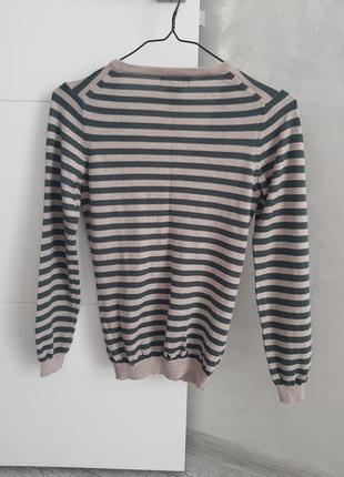 Приємний вовняний кардиган