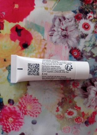 Vichy capital soleil uv -age day солнцезащитный невесомый флюид против признаков кожи лица,spf 50+2 фото