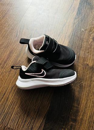 Кросівки nike