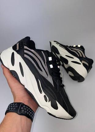 Мужские кроссовки adidas yeezy boost 700 v2 black &amp;white