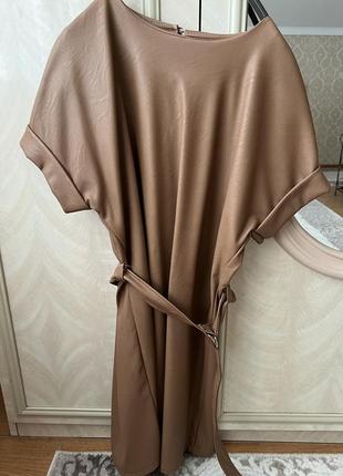 Платье кожаное