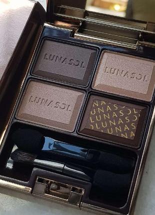 Набір із 4 тіней для повік chocolat amer 02 lunasol selection de chocolat японія