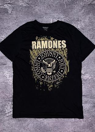 Футболка ramones