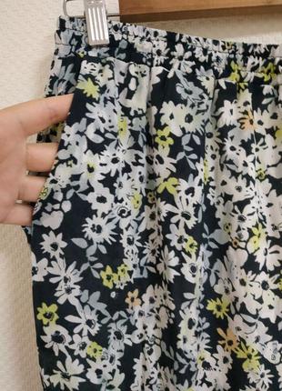 Летние брюки с цветочным рисунком see by chloe вискоза и шелк8 фото