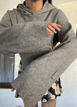 Жіночатрикотажна кофта h&m з капюшоном 2