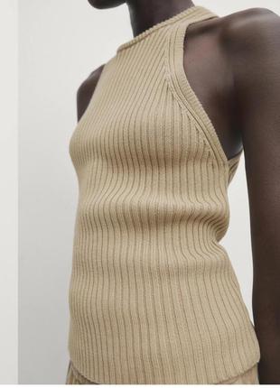 Топ с бретельками