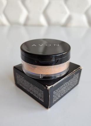 Рассыпчатая пудра для лица лёгкое сияние эйвон avon calming effects medium beige