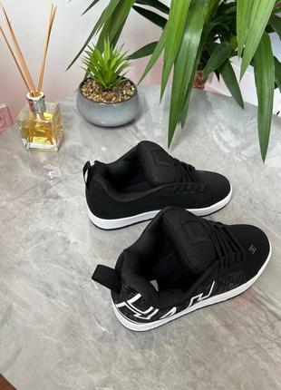 Трендовые кроссовки dc shoes5 фото
