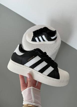 Кросівки жіночі superstar