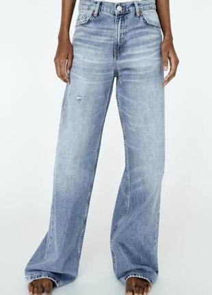 Джинси zara trf loose fit mid rise jeans