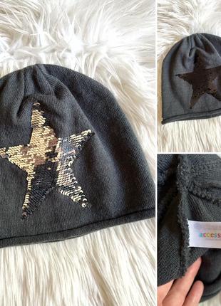 Шапка біні з паєтками accessoires